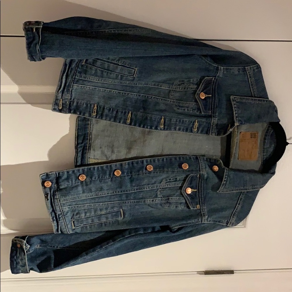 A blue jean jacket